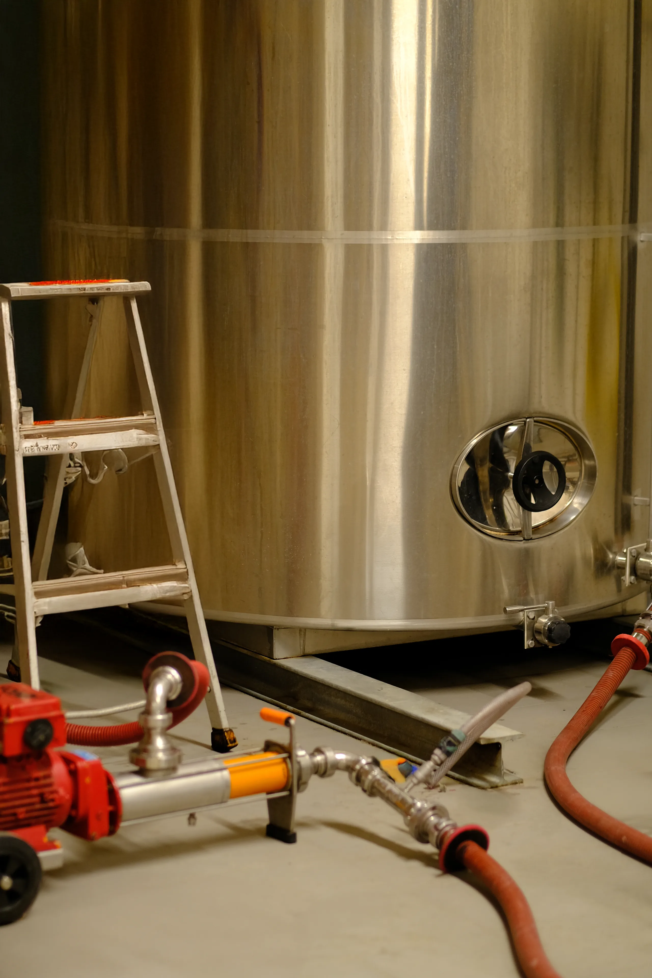 Stainless Steel Tanks